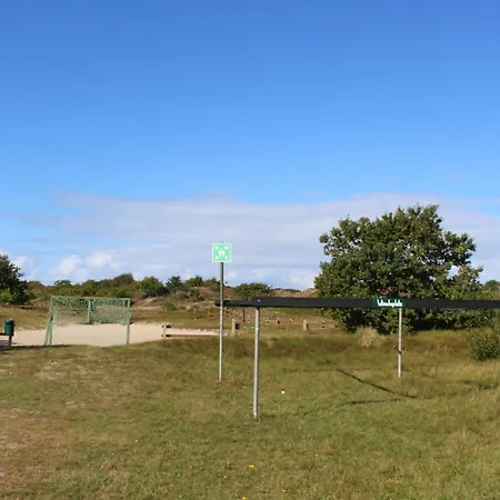 Jugendbildungsstaette Quellerduenen Gaestehaus 1 * Шпикерог